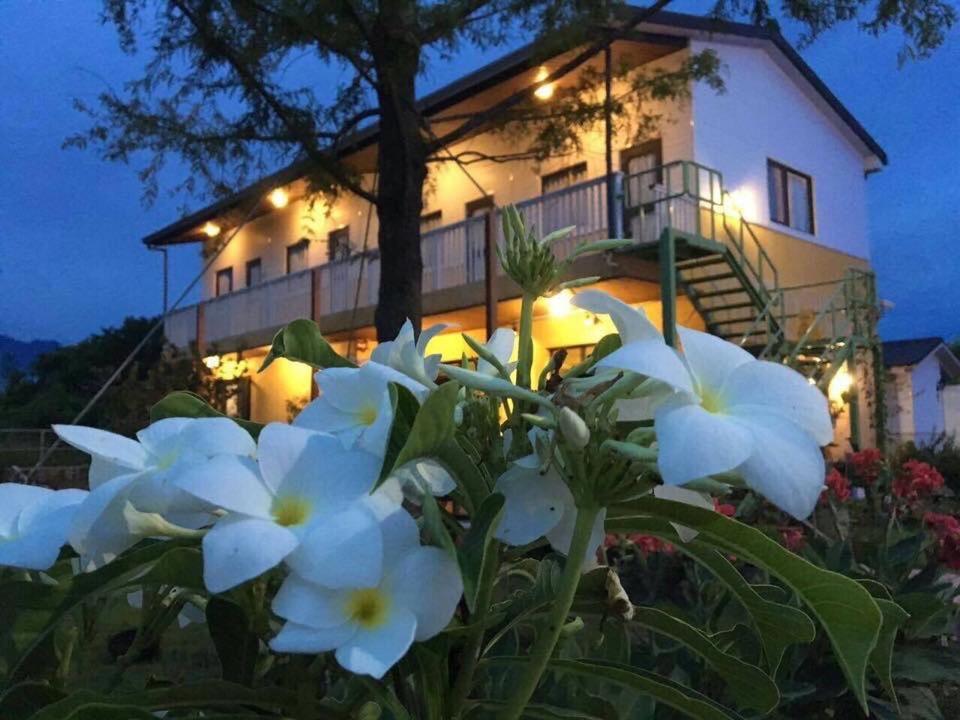 Lei Mi Er Hua Yuan Min Su Apartamento Pinghe Exterior foto