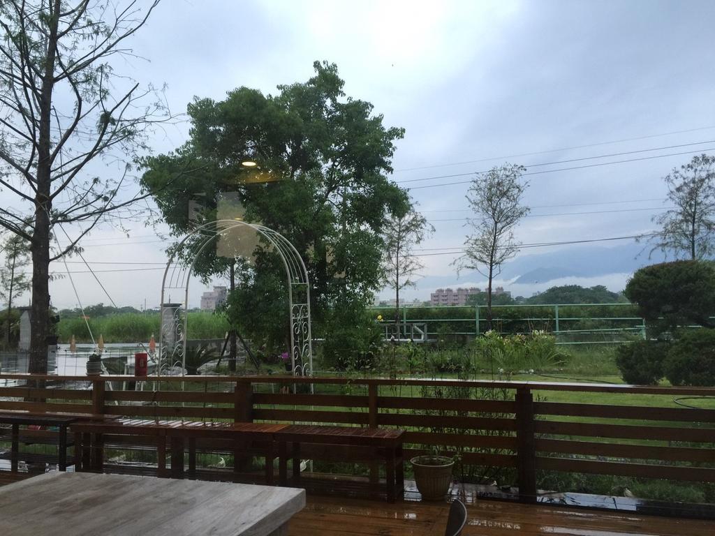Lei Mi Er Hua Yuan Min Su Apartamento Pinghe Exterior foto